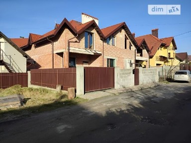 Продаж 2 поверхового будинку з ділянкою на 2.6 сотки, 250 кв. м, 5 кімнат, на вул. Квіткова • ID 35096215