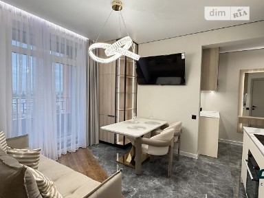 Продаж 2к квартири 47 кв. м на просп. Лесі Українки 19 • ID 35094573