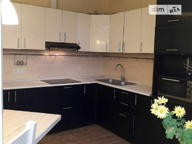 Продаж 2к квартири 68 кв. м на вул. Добровольців • ID 35097073