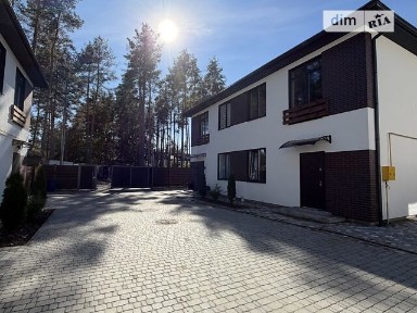 Продаж 2 поверхового дуплекса з ділянкою на 2 сотки, 128 кв. м, 3 кімнати, на вул. Соборна • ID 35096881