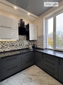 Продаж 3к квартири 90 кв. м на вул. Замкова • ID 35093766