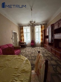 Продаж 3к. квартири в центрі, парк Франка