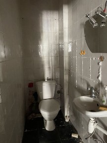Продаж комерційного приміщення, Комерція, магазин, Краківський ринок Фасад