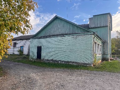 Нежитлова будівля 923,3 м2, Славута, вул. Б. Хмельницького 89
