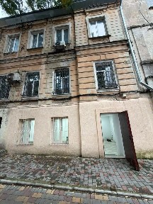Ексклюзив! Фасадне приміщення 61 м² на Княжеській | Нежилий фонд за | ЦІНОЮ ВОГОНЬ!