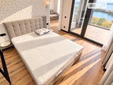 Довготривала оренда 2к квартири на вул. Набережна Перемоги 128 • ID 35097213