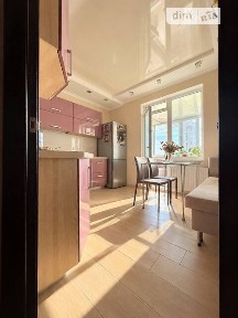 Продаж 2к квартири 40.5 кв. м на мас. Радужний 17 • ID 35097208