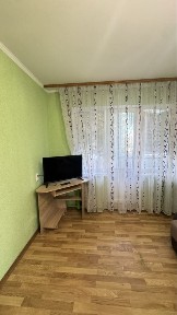 Здам 1 кім квартиру біля ЦУМа по вул. Небесної Сотні