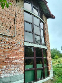 Продаю будинок ціну знижено.