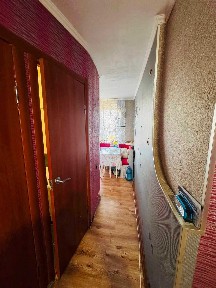 Продам трикімнатну квартиру