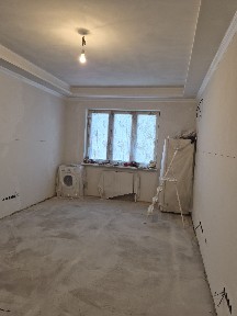 Продаж 1 кімнатної квартири на Троєщині