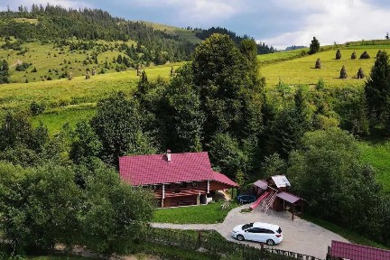 Відпочинок у Карпатах, здається Котедж в горах біла річки
