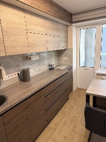 Продаж 3К квартири з ремонтом Лук'яненка Левка Тимошенка Маршала 2М