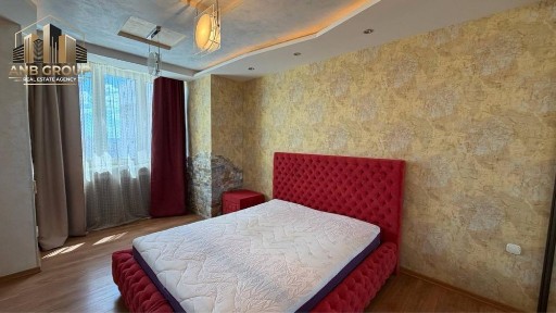 Від власників! Продаж квартири ЖК Корона, вул. Срібнокільська, метро Позняки