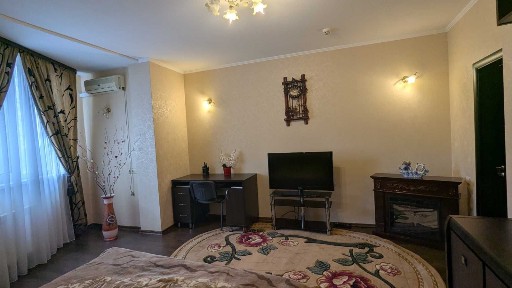 Київ, Урлівська вулиця, 11/44 Продаж 1-к квартири, 59,5кв. м. ст. метро Осокорки, піша доступність