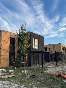 ПРОДАЖ КМ At Home с. Бірки ОКРЕМИЙ будинок 170м2, 7.5 сот, всі комунікації