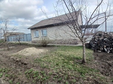 Продаж власного будинку