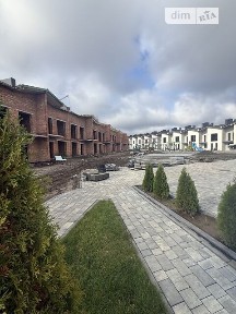Продаж 2 поверхового таунхауса з ділянкою на 2 сотки, 100 кв. м, 3 кімнати, на дор. Кацемирова • ID 35098432