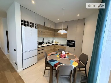Продаж 2к квартири 84 кв. м на вул. Набережно-Рибальська дорога • ID 35098409