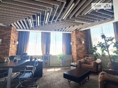 Оренда офісного приміщення на вул. Князів Острозьких 32, приміщень -, поверх - 3 • ID 35100118
