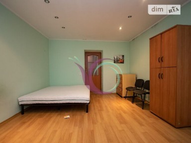 Продаж 1к квартири 29.7 кв. м на вул. Довга • ID 35099932