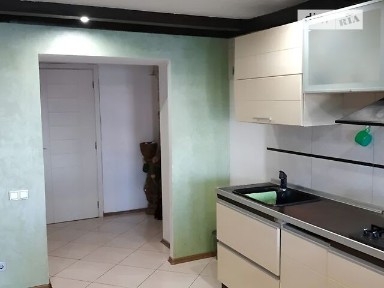 Продаж 2к квартири 203 кв. м на вул. Залізнична 9 • ID 35098984