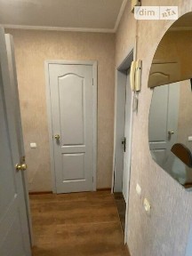 Продаж 1к квартири 32 кв. м на просп. Небесної Сотні 32 • ID 35098530