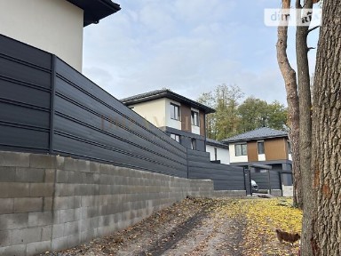 Продаж 2 поверхового будинку з ділянкою на 4 сотки, 125 кв. м, 4 кімнати, на вул. Незалежності • ID 35100030