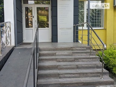 Здається комерційне приміщення на вул. Келецька 53, площа 150 кв. м • ID 35100359