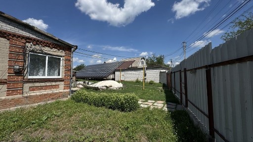 Продаж цегляного будинку із гаражем, лазнею, сонячною станцією 36 кВт, Піщанка, Дніпропетровська обл.