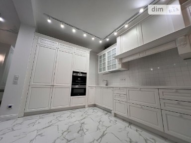 Продаж 4к квартири 146.6 кв. м на вул. Андрія Верхогляда 17 • ID 35098784