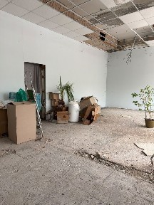 Продам! Терміново! Комерційне приміщення 72 м² на Глушка: топова локація навпроти ринку