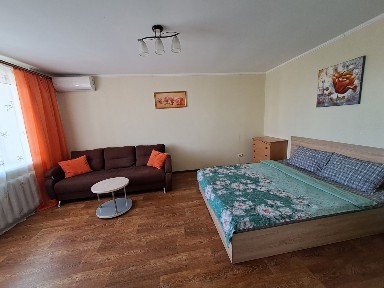Квартира в центрі біля ТРЦ 