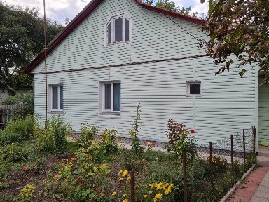 Продається гарний будинок смт. Куликівка, Чернігівська область