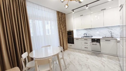 Оренда 1-кімнатної квартири 53 м², Тернопільська вул., 46
