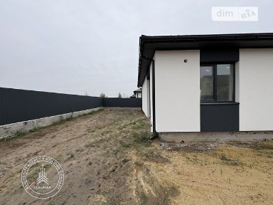 Продаж 1 поверхового будинку з ділянкою на 4 сотки, 80 кв. м, 3 кімнати, на вул. Незалежності • ID 35101478