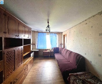 Продам 5 кімнатну квартиру Вул Бальківська
