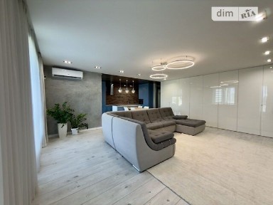 Продаж 3к квартири 107 кв. м на вул. Левка Лук'яненка 16 • ID 35101824