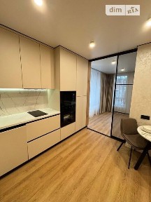 Продаж 1к квартири 36 кв. м на вул. Юліана Пелеша 3 • ID 35101680
