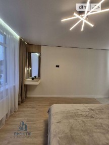 Продаж 1к квартири 33 кв. м на вул. Смакули • ID 35101627