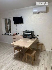 Довгострокова оренда будинку від посередника з верандою на вул. Джерельна (Дарницький) • ID 35101968