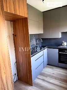 Продаж 2к квартири 43 кв. м на вул. Мілютенка 28А • ID 35102498