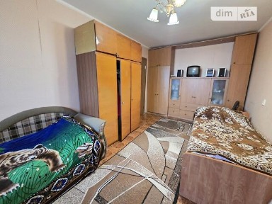 Продаж 1к квартири 31.4 кв. м на вул. Космонавтів 130 • ID 35102291