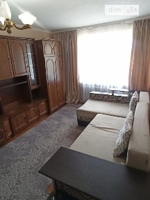 Продаж 2к квартири 43 кв. м на вул. Івасюка Володимира • ID 35102000