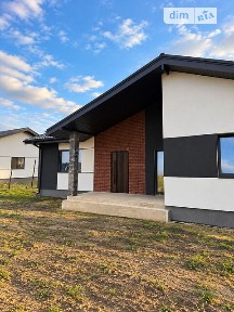 Продаж 1 поверхового будинку з ділянкою на 9 соток, 132.32 кв. м, 3 кімнати, на вул. Деснянська • ID 35101909