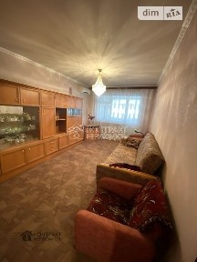 Продаж 2к квартири 32 кв. м на вул. Світла • ID 35102536