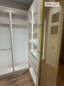 Продаж 3к квартири 105 кв. м на вул. Краснова 1Ж • ID 35100288