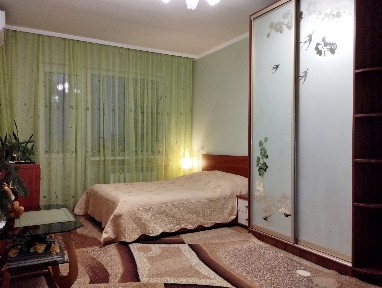 Киевская обл., Белоцерковский район, г. Белая Церковь, Декабристов ул., 5