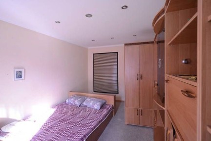 Киев, Краснопольская ул., 3А