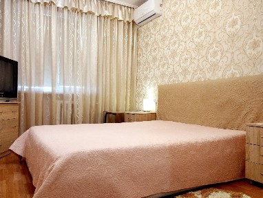 2-комнатная квартира посуточно 56 м², Водопойная ул., 19